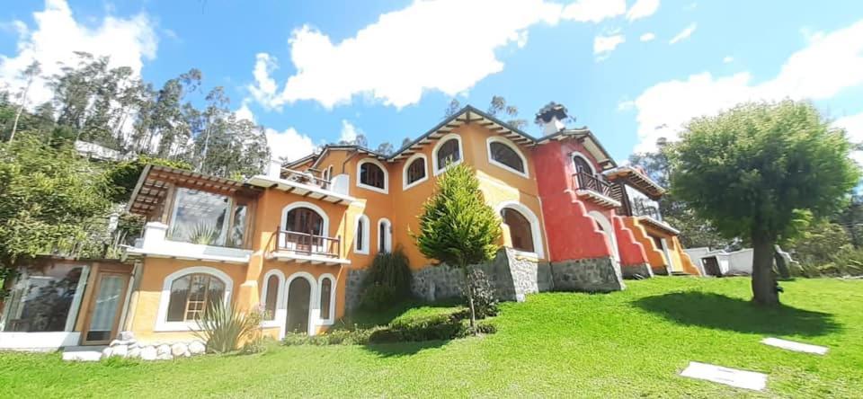 Intiyaya - Boutique Andean Lodge Otavalo Exteriör bild